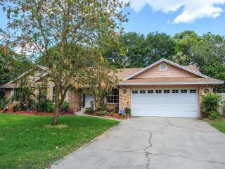 3217 Mcewan Ln, Orlando, FL 32812-6852