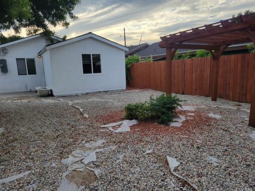 4756 Fir St, Pico Rivera CA  90660-2222 exterior