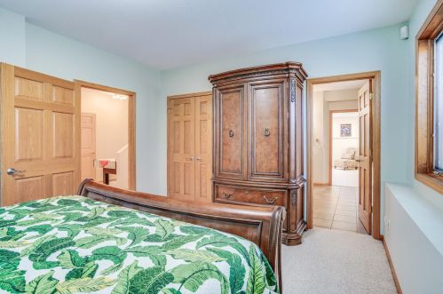 5230 Creekside Pl, La Crosse WI  54601-2296 exterior