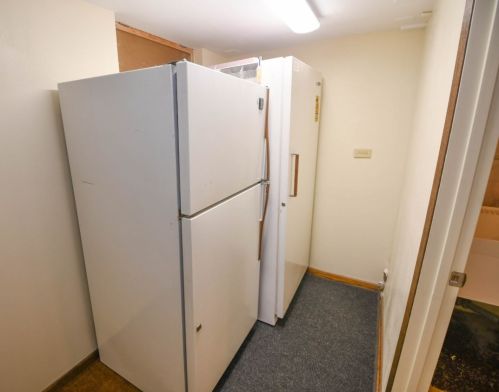 1911 Norwich Ave, Milwaukee WI 53235-4733 exterior