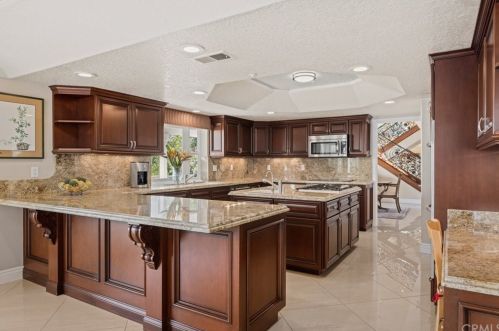 1535 Dorothea Rd, La Habra CA 90631-8204 exterior