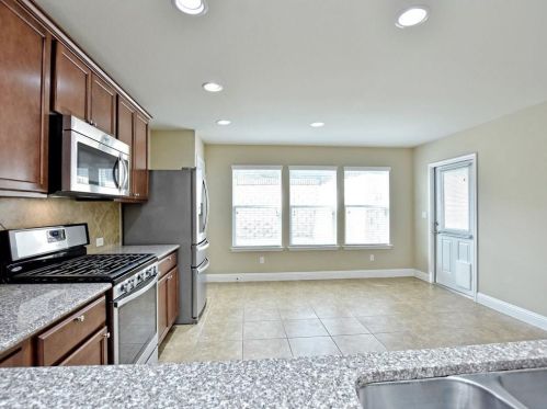 832 Salado Creek Ln, Georgetown TX  78633-6008 exterior