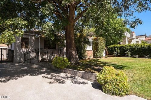 4607 Grand Ave, La Canada CA  91011-2318 exterior