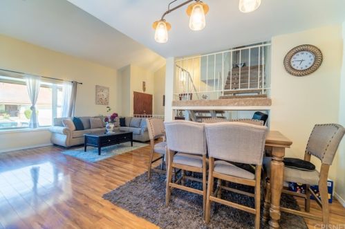 29000 Gladiolus Dr, Santa Clarita CA  91387-1828 exterior