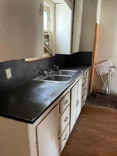 3007 Walnut St, Greenville TX  75401-3042 exterior