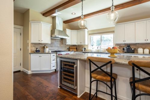 9918 Poppy Hills Dr, Valley Home CA 95361-9617 exterior