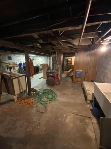 623 Duss Ave, Ambridge PA  15003-2023 exterior