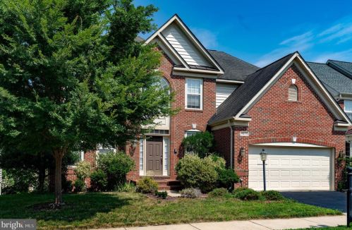 9577 5th Pl, Lorton, VA 22079-5022