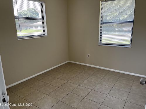 1205 Vanderbilt Ln, Cocoa, FL 32922-6534
