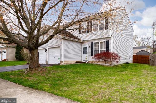 11 Lincoln Dr, Columbus, NJ 08022-2333