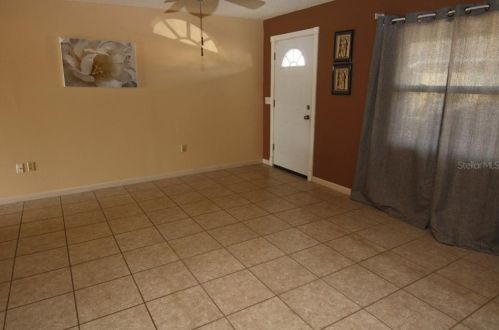 704 Brockton Pl, Ruskin, FL 33573-5420