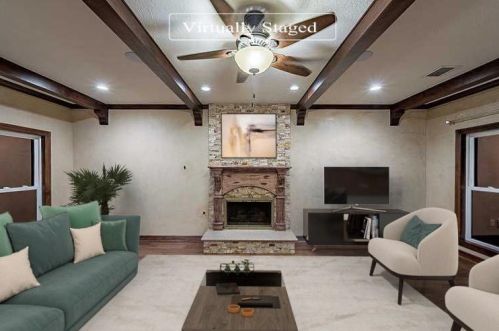 3322 Lakehaven Dr, Humble, TX 77339-2200