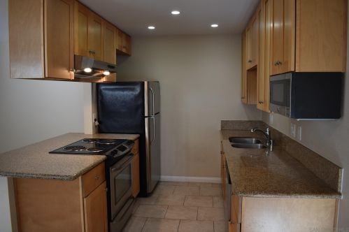 9522 Carroll Canyon Rd, San Diego, CA 92126-4966