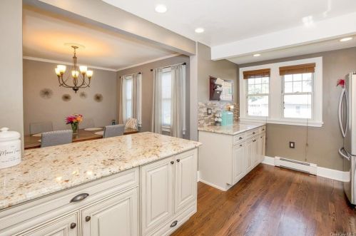 179 Astor Ave, Hawthorne NY  10532-1852 exterior