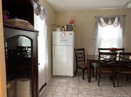 39 Prince St, Middletown NY  10940-3939 exterior