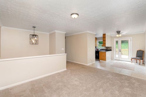 66 Tripoli Ln, Covington, KY 41017-9798