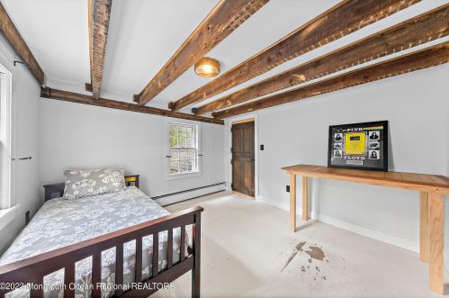 904 Sycamore Ave, Tinton Falls NJ 07724-3132 exterior