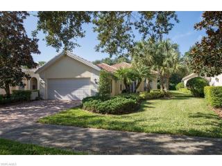 2803 Jude Island Way, Naples, FL 34119-7528