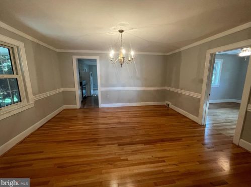 504 Church St, Charles Town WV  25414-1314 exterior