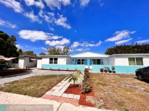 5061 Eadie Pl, West Palm Beach, FL 33407-1611