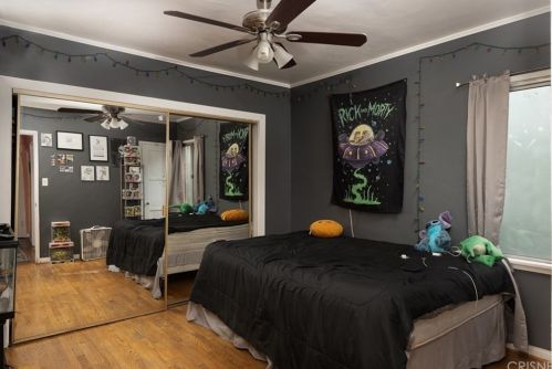 6201 Kraft Ave, North Hollywood CA  91606-4123 exterior