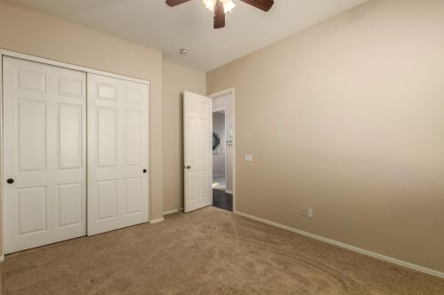 35407 27th Dr, Phoenix AZ  85086-5511 exterior