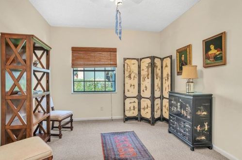 452 158th Ter, Hollywood FL  33027-1118 exterior