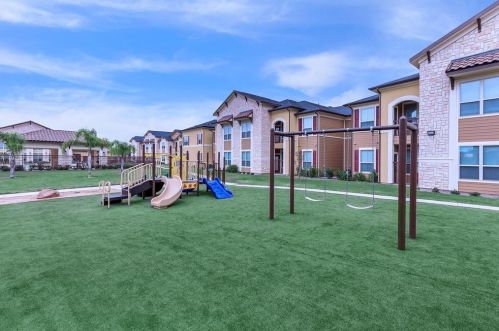 2601 Border Ave, Weslaco TX  78596 exterior