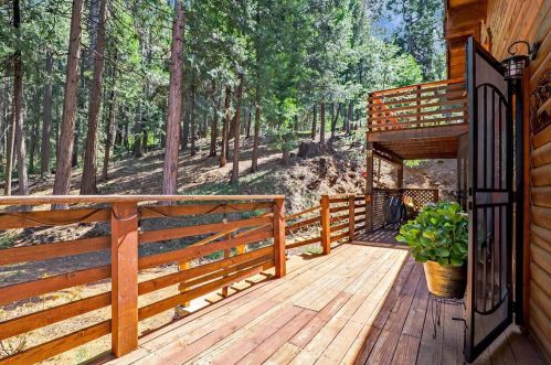 6881 Frontier Rd, Pacific House CA  95726-9631 exterior