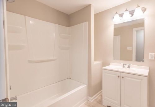 332 Lehman St, Lebanon PA  17046-3884 exterior