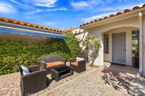 78720 Avenida La Fonda, La Quinta CA  92253-2805 exterior