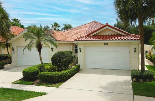 2201 Blue Springs Rd, West Palm Beach, FL 33411-5710