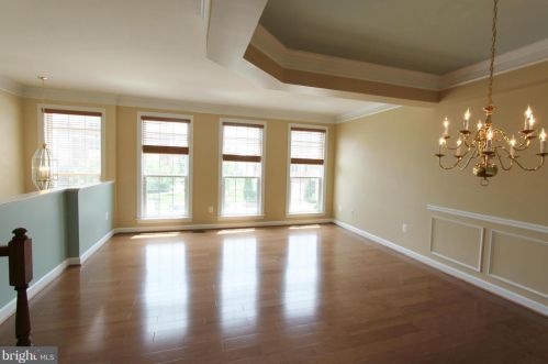 8170 Mccauley Way, Lorton VA  22079-2970 exterior