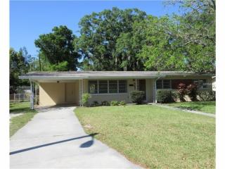 547 Palmeden Dr, Lakeland, FL 33803-3827