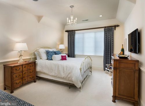 226 Valley Ridge Rd, Haverford PA  19041-2029 exterior