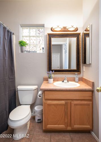 7938 Panamint Dr, Tucson AZ 85743-1184 exterior