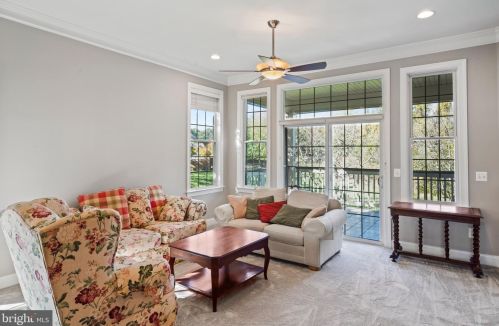 15573 Alderbrook Dr, Haymarket VA  20169-6130 exterior