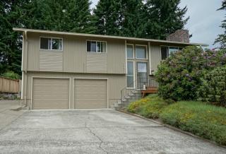 12418 Tatoosh Rd, Puyallup, WA 98374-2987