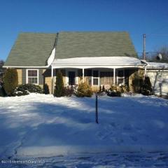 124 Idolstone Ln, Matawan NJ  07747-1760 exterior