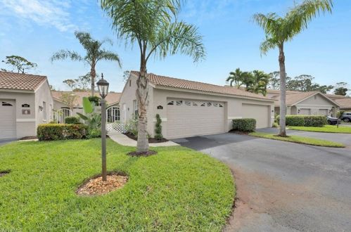 914 Augusta Blvd, Naples, FL 34113-7587