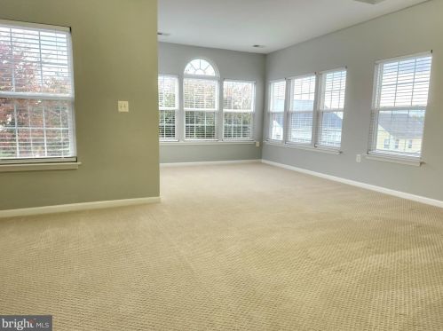 424 Prospect Hill Blvd, Charles Town WV  25414-5498 exterior