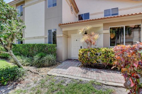 6798 Via Regina, Boca Raton FL  33433-3927 exterior