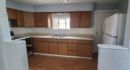 763 Harrison St, New Castle, PA 16101-4859