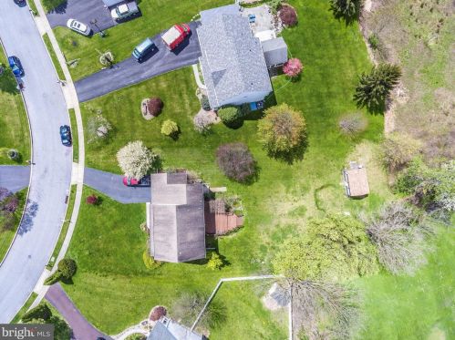 309 Williams Cir, Collegeville PA  19473-2344 exterior