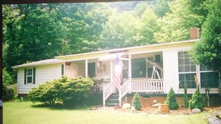 4849 Cane Creek Rd, Bakersville, NC 28705-8164