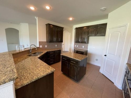 14618 Riverside Dr, Oak Point TX  75068-2759 exterior