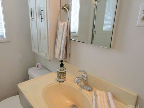 11848 Excelsior Dr, Norwalk CA  90650-5822 exterior