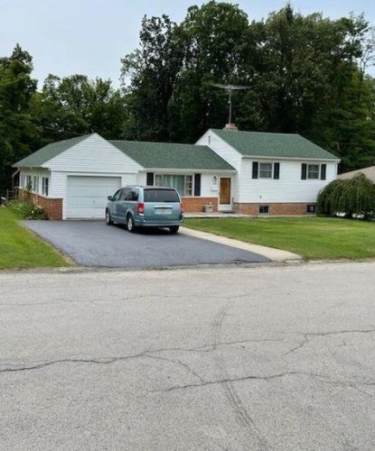 135 Greystone Dr, Fairfax OH  45133-1537 exterior