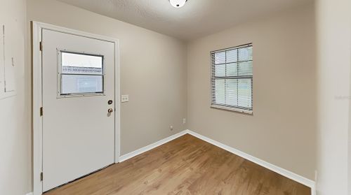 38445 Tucker Ave, Dade City, FL 33525-3548
