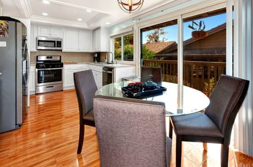 8 Arboles, Irvine CA 92612-2626 exterior